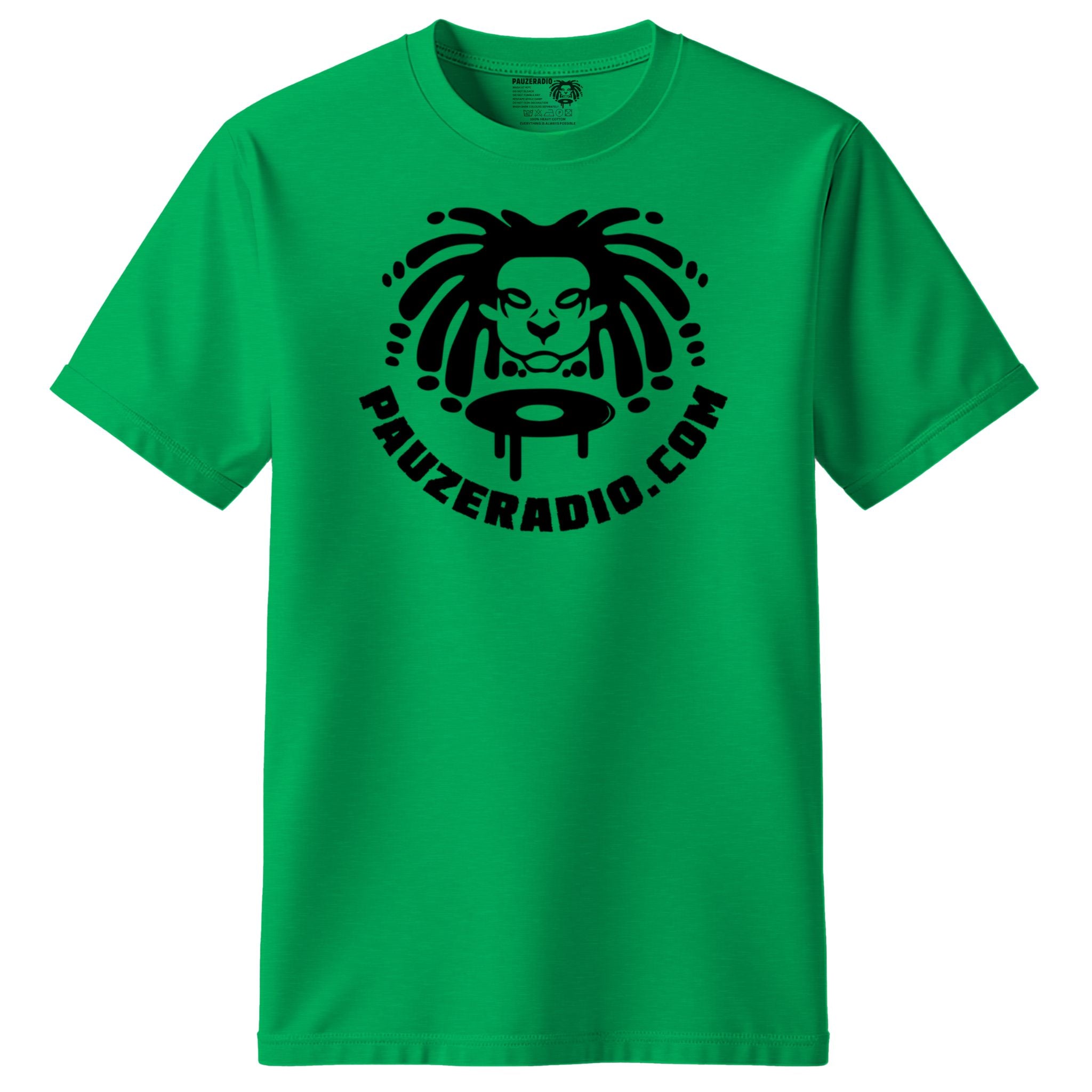 Green t-shirt with black pauzeradio logo and text on a white background